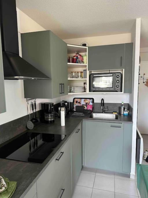 Appartement Face A La Mer Canet En Roussillon Eksteriør bilde